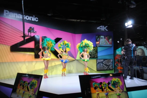 Panasonic postanowił promować 4K w kolorowy sposób Panasonic postanowił promować 4K w kolorowy sposób