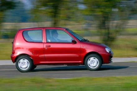 6. Fiat seicento - skradziono 369 egzemplarzy