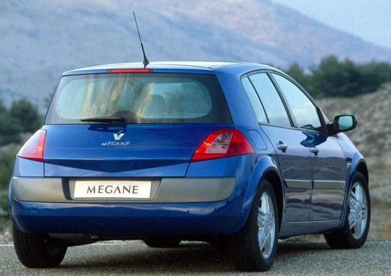 Renault megane - COTY 2003 Renault megane - COTY 2003