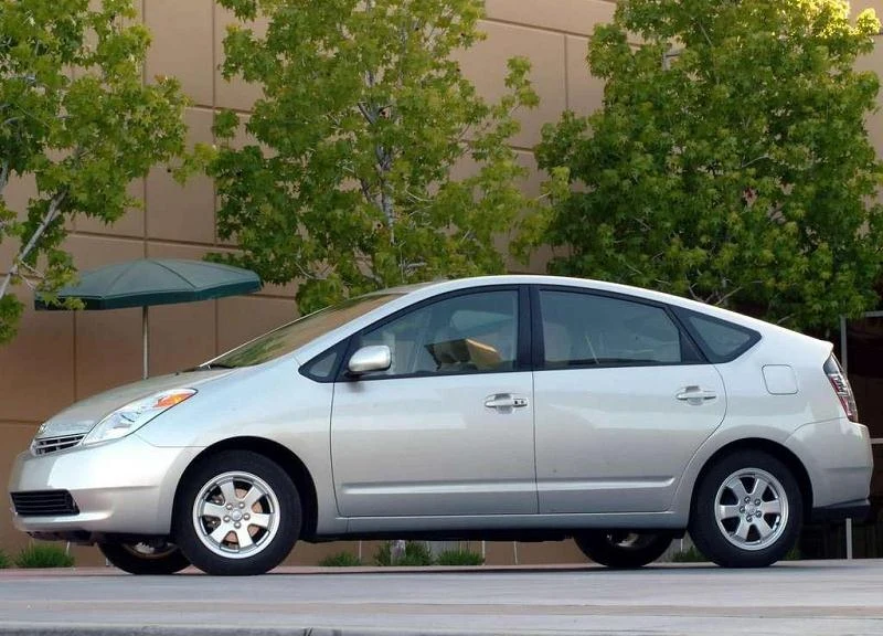 Toyota prius - COTY 2005 Toyota prius - COTY 2005