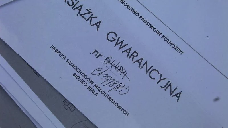 Wszystko o tym samochodzie znajdziesz tutaj: http://motoryzacja.interia.pl/wiadomosci/ciekawostki/news/autentyczna-prawie-32-letnia-nowka,1706468,1718