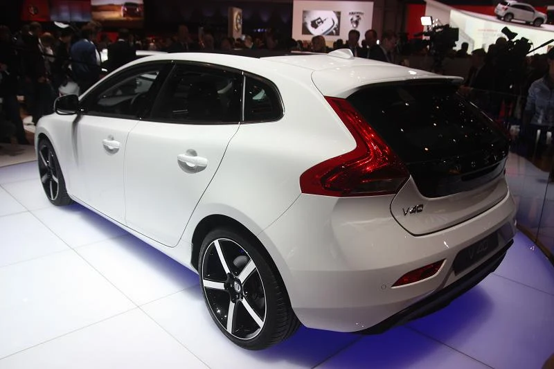 Volvo V40
