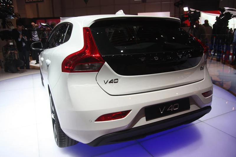Volvo V40