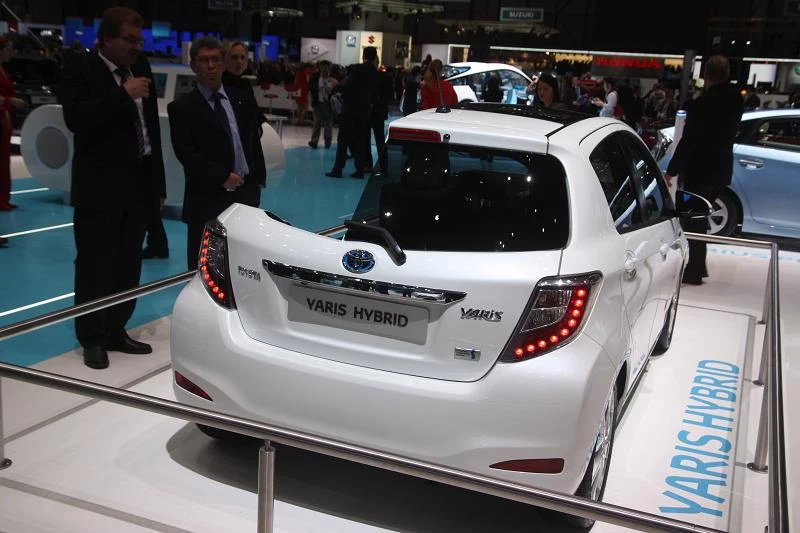 Hybrydowy yaris
