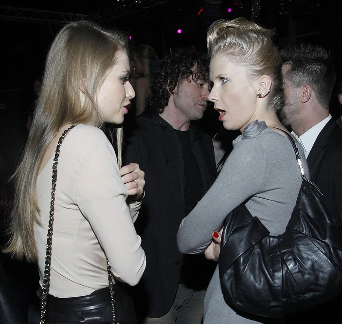 Czyżby nianię doradziła Agacie Edyta Pazura? Czyżby nianię doradziła Agacie Edyta Pazura?