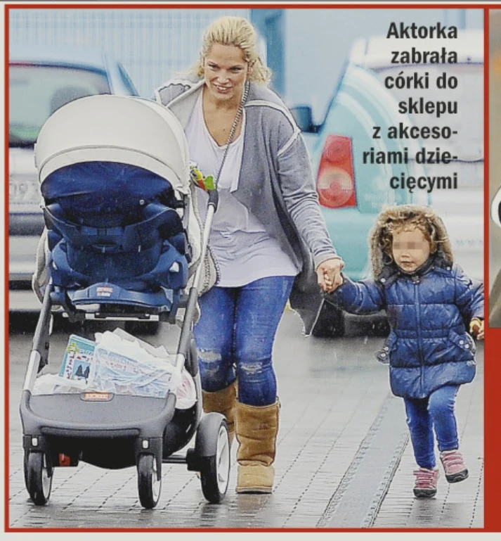 Joanna Liszowska z córkami Joanna Liszowska z córkami