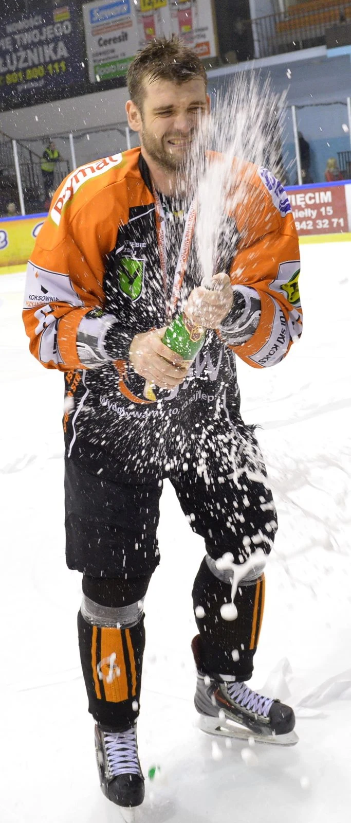 Jastrzębianie już po pierwszej tercji trzeciego meczu prowadzili 5-0 Jastrzębianie już po pierwszej tercji trzeciego meczu prowadzili 5-0