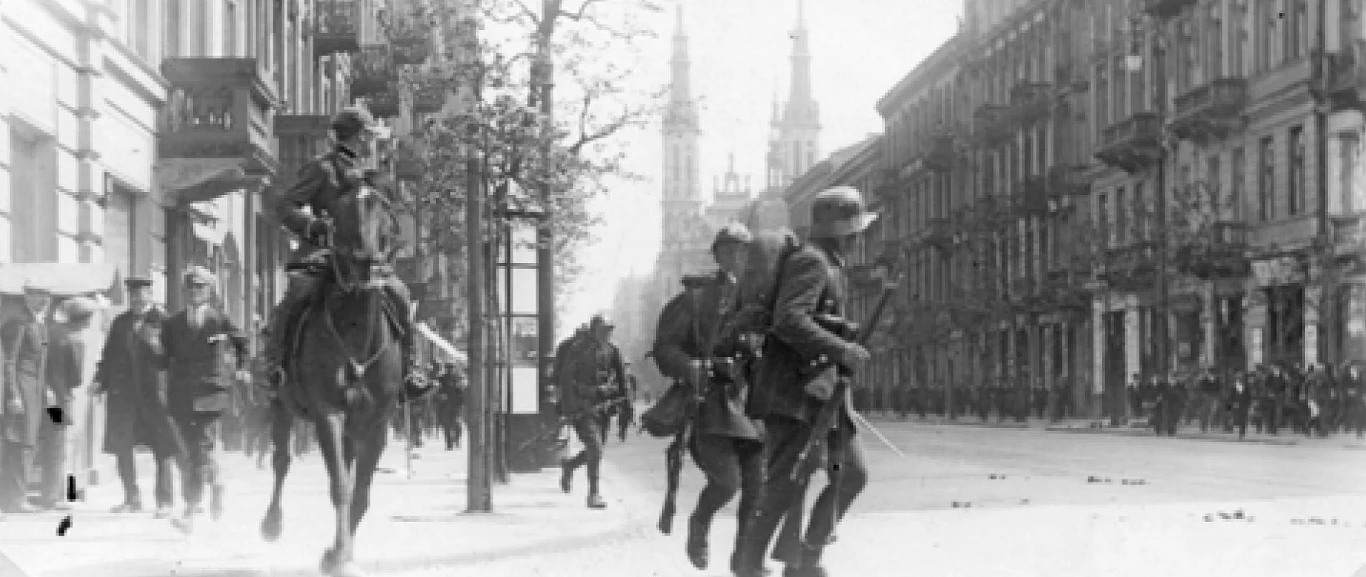 Zamach majowy 1926 r. Wojska rządowe w Śródmieściu Warszawy