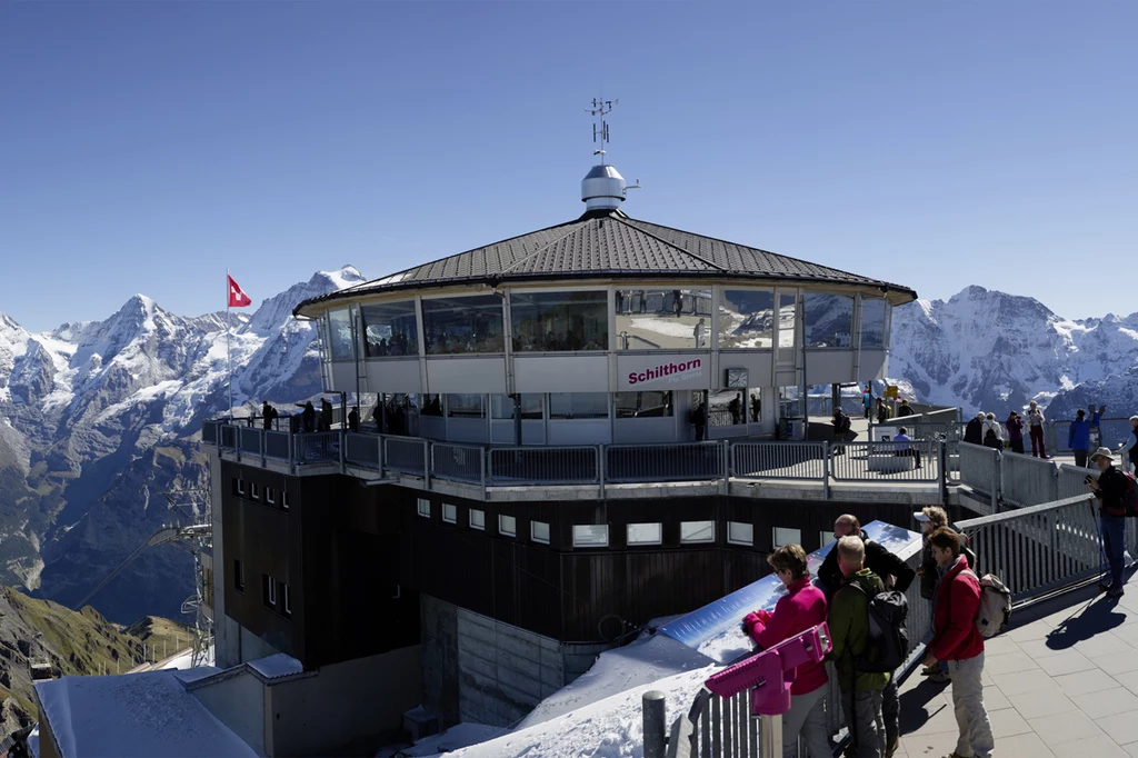 W restauracji Piz Gloria zjesz... kręcąc się dookoła