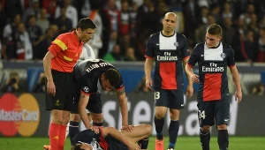 Zlatan Ibrahimović doznał urazu podczas środowego meczu z Chelsea