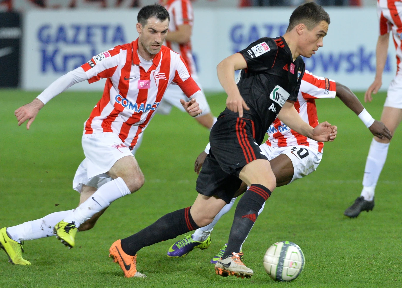 Cracovia pokonała 2-0 Górnika Zabrze w meczu 29. kolejki piłkarskiej Ekstraklasy Cracovia pokonała 2-0 Górnika Zabrze w meczu 29. kolejki piłkarskiej Ekstraklasy