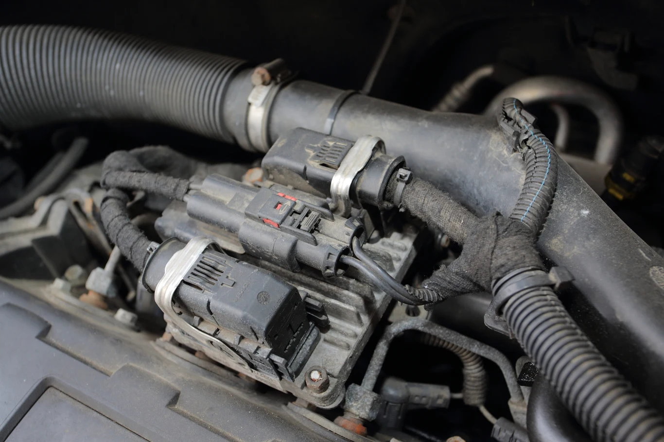 Awaria sterownika pompy wtryskowej unieruchomiła Merivę aż dwukrotnie. Raz w Polsce, a raz w Austrii.