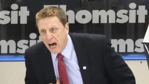 Selekcjoner Białorusinów Glen Hanlon zabrał ekipę do Norwegii, o meczach z Polską nic nie wie.