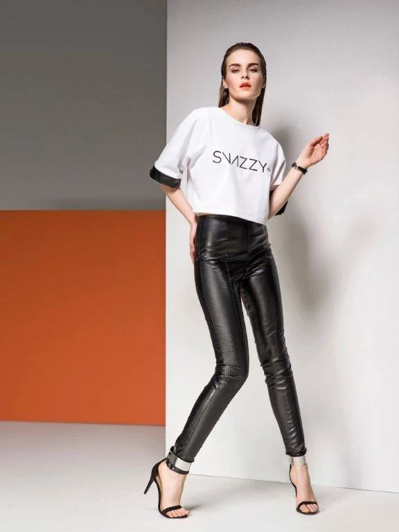 Kolekcja Ranity Sobańskiej dostępna jest w Pomada Fashion Office, ul.Widok 8 w Warszawie Kolekcja Ranity Sobańskiej dostępna jest w Pomada Fashion Office, ul.Widok 8 w Warszawie