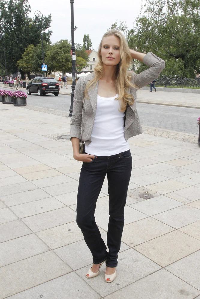 Julia Pietrucha Julia Pietrucha