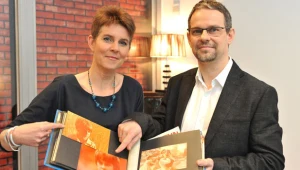 Dziś Anna Stępniewska-Janowska prowadzi z bratem kancelarię prawniczą. Najwyraźniej od dziecka dobrze im się pracuje razem. 