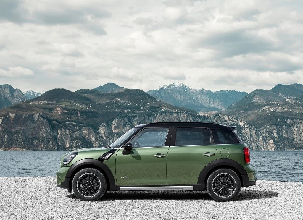 Mini Countryman (2015)