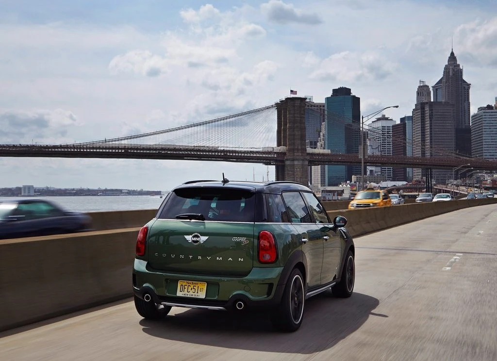 Mini Countryman (2015)