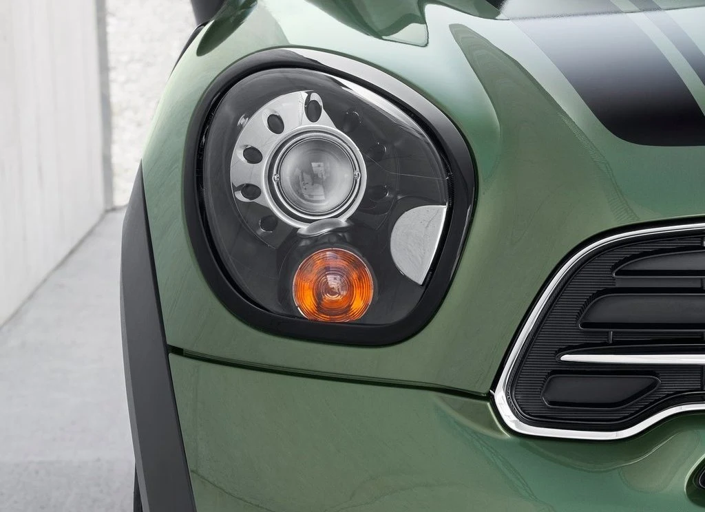 Mini Countryman (2015)