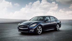 Infiniti Q70 po liftingu i w wersji L