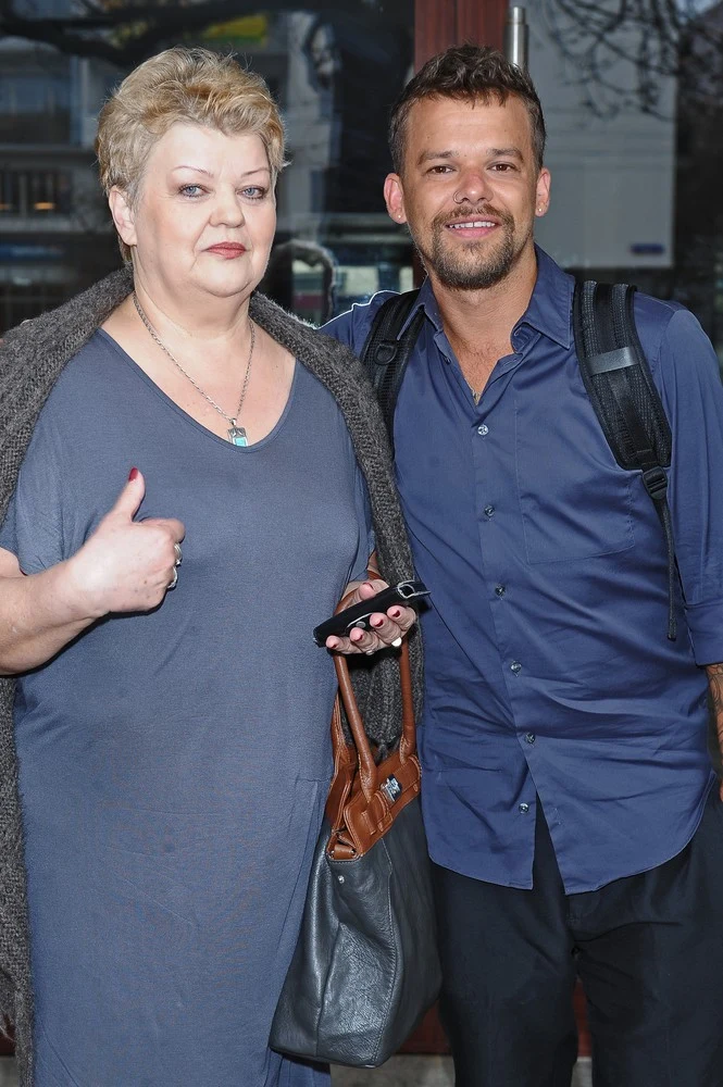 Michał Piróg z mamą