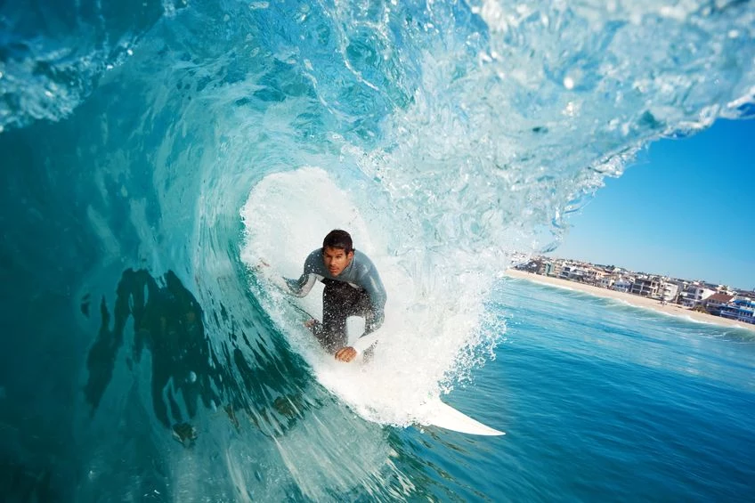 Surfing jest niezwykle widowiskowym sportem