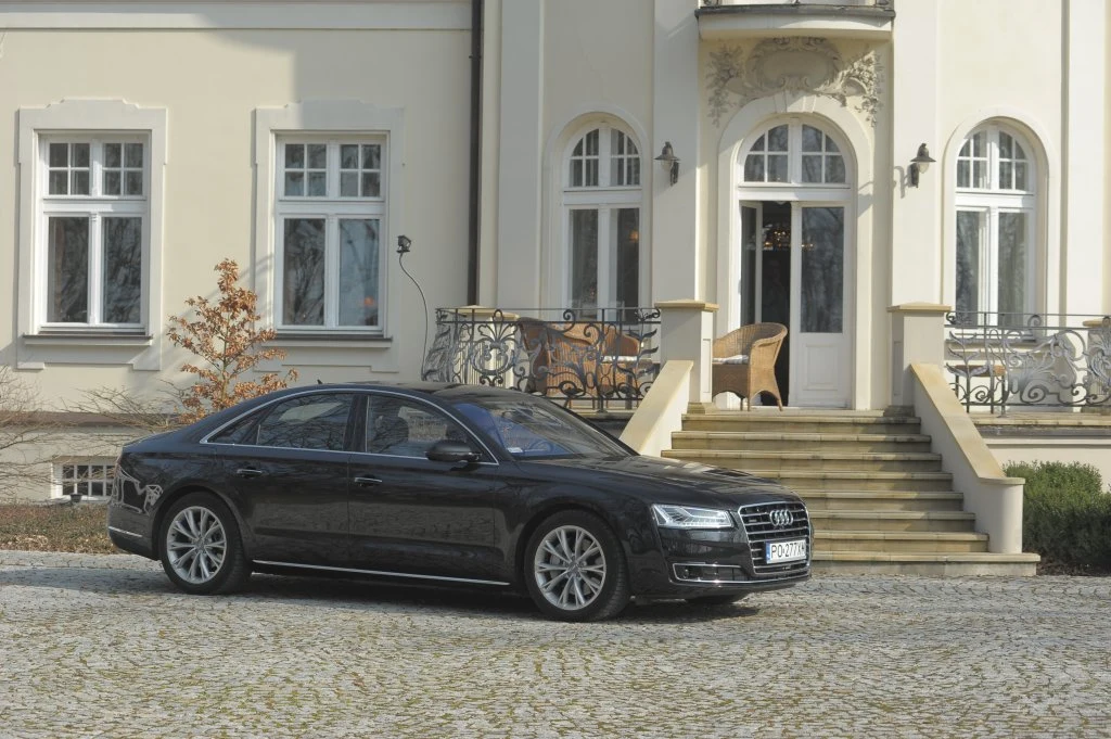 Audi A8 3.0 TDI Clean Diesel quattro