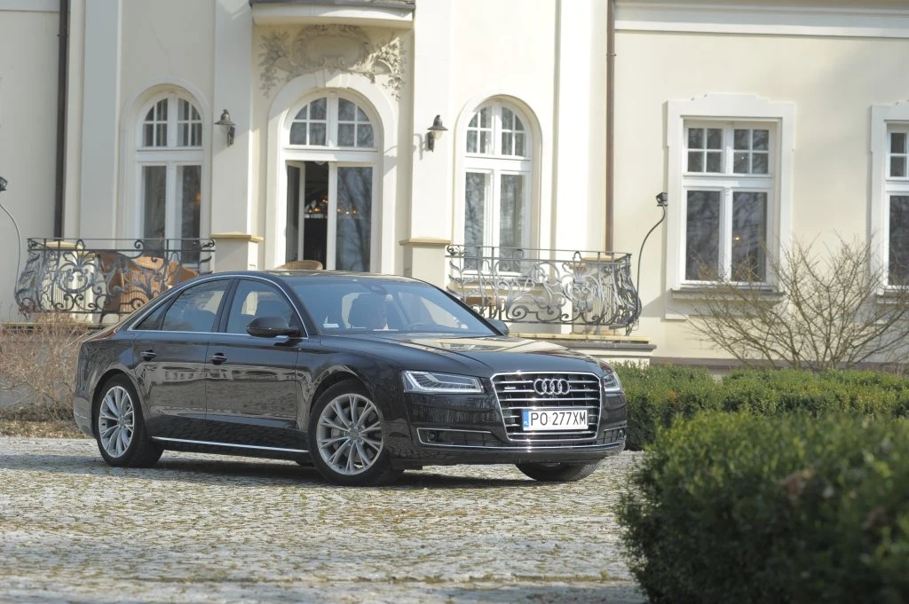 Audi A8 3.0 TDI Clean Diesel quattro