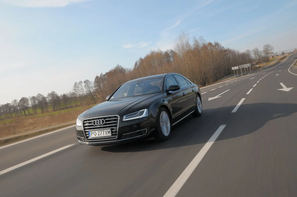 Audi A8 3.0 TDI Clean Diesel quattro