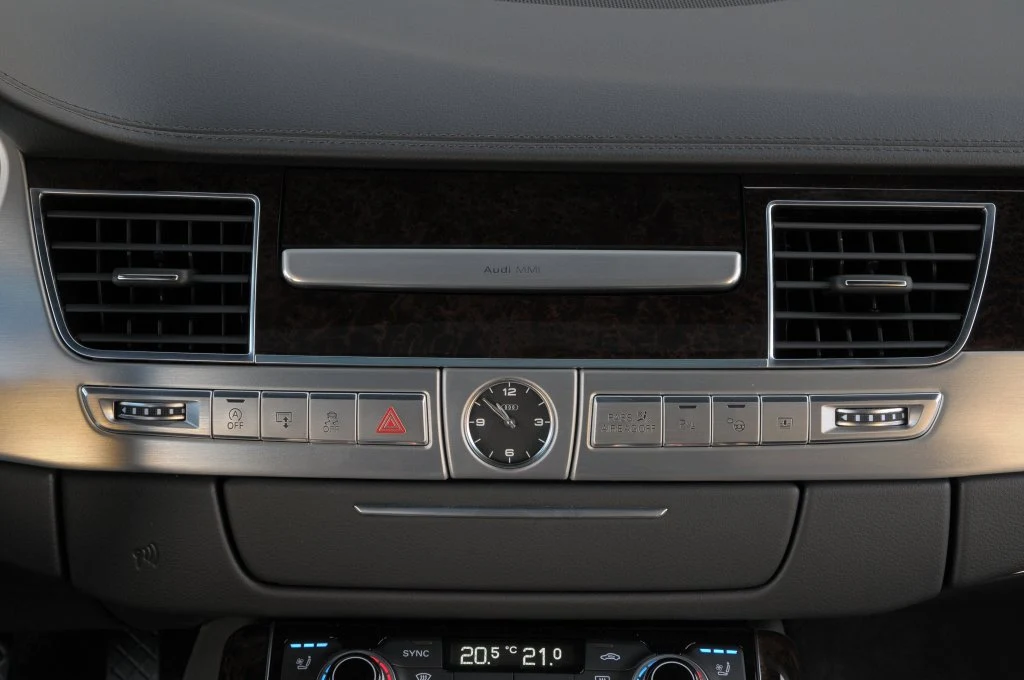 Audi A8 3.0 TDI Clean Diesel quattro