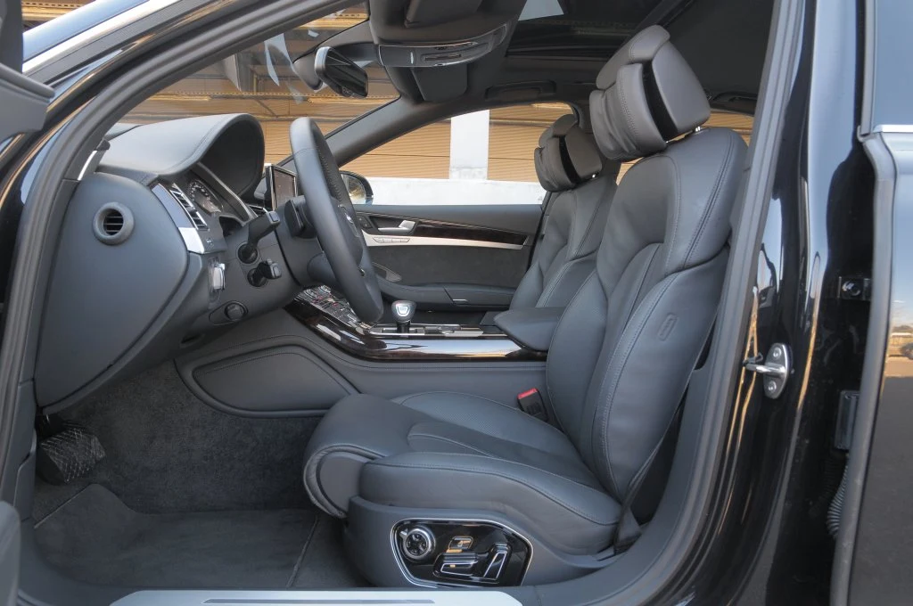 Audi A8 3.0 TDI Clean Diesel quattro