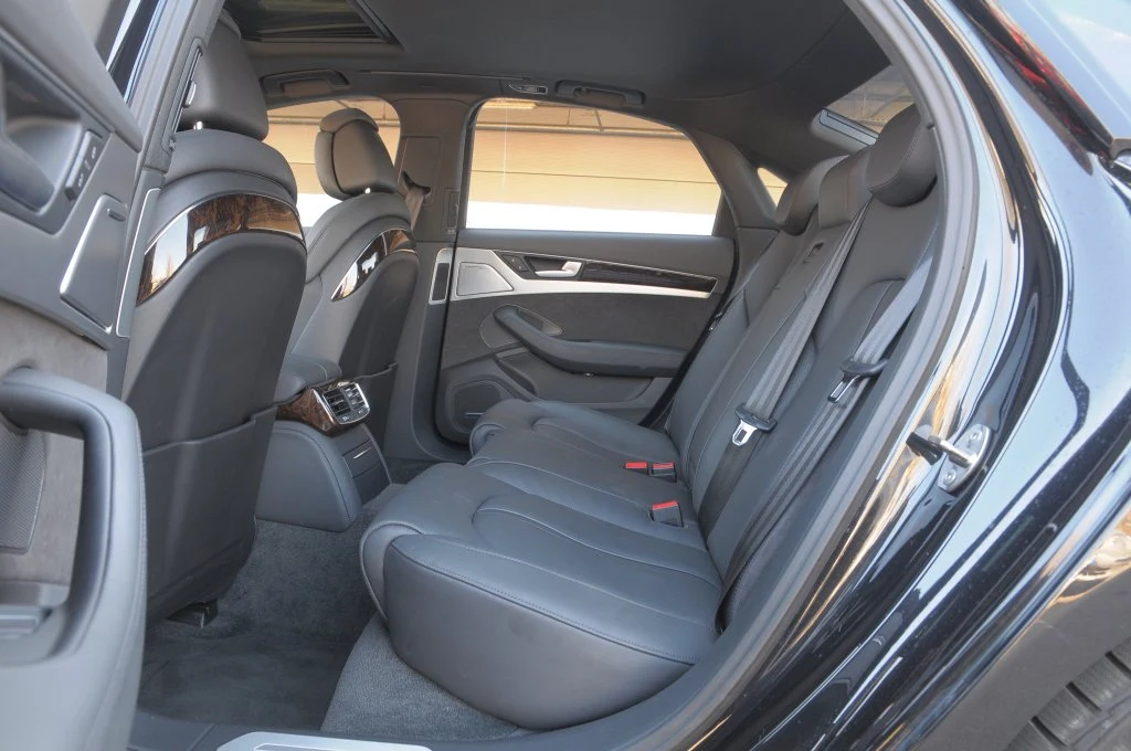 Audi A8 3.0 TDI Clean Diesel quattro