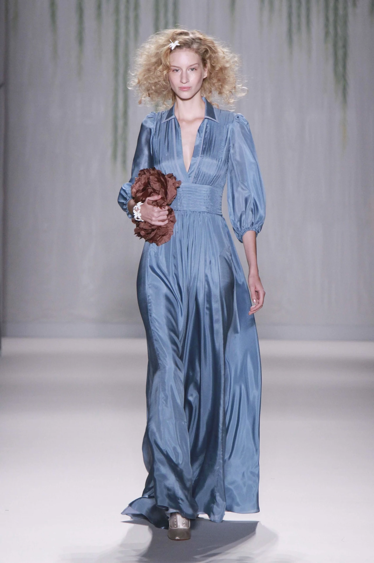 proj. Jenny Packham proj. Jenny Packham
