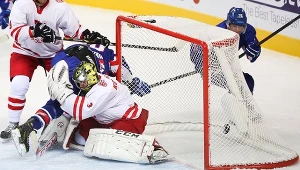 Bramkarz reprezentacji Polski Kamil Kosowski