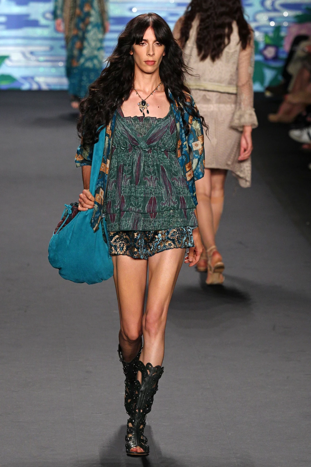 proj. Anna Sui proj. Anna Sui