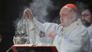 Metropolita warszawski, kardynał Kazimierz Nycz przewodniczy mszy świętej w intencji Ojczyzny 