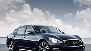 Infiniti Q70 L. 15 cm luksusu więcej