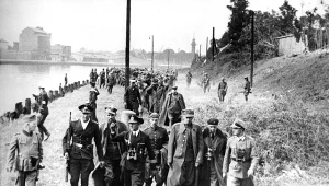 Co niewłaściwego było w życiorysie obrońcy Westerplatte?