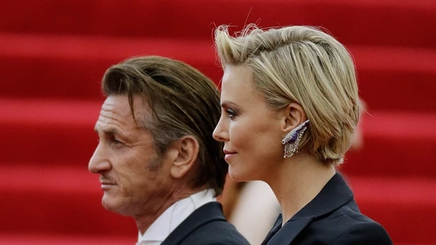 Charlize Theron i Sean Penn