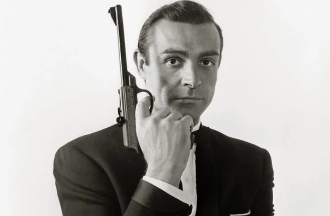 Zdjęcie z sesji promującej film "From Russia with Love" Zdjęcie z sesji promującej film "From Russia with Love"