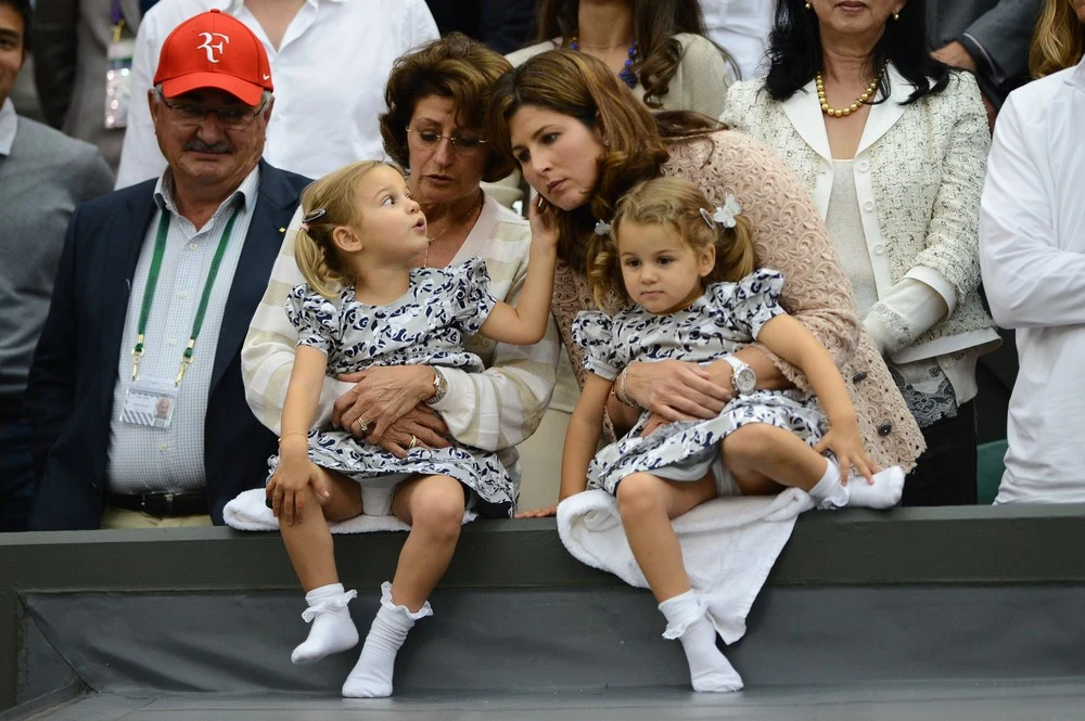 Żona Mirka z dziećmi Żona Mirka z dziećmi