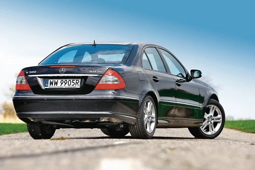 Mercedes klasy E (2002-2009)