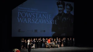 Powstańcy warszawscy, którzy zostali uwiecznienia na zdjęciach dokumentalnych wykorzystanych w filmie oraz twórcy filmu