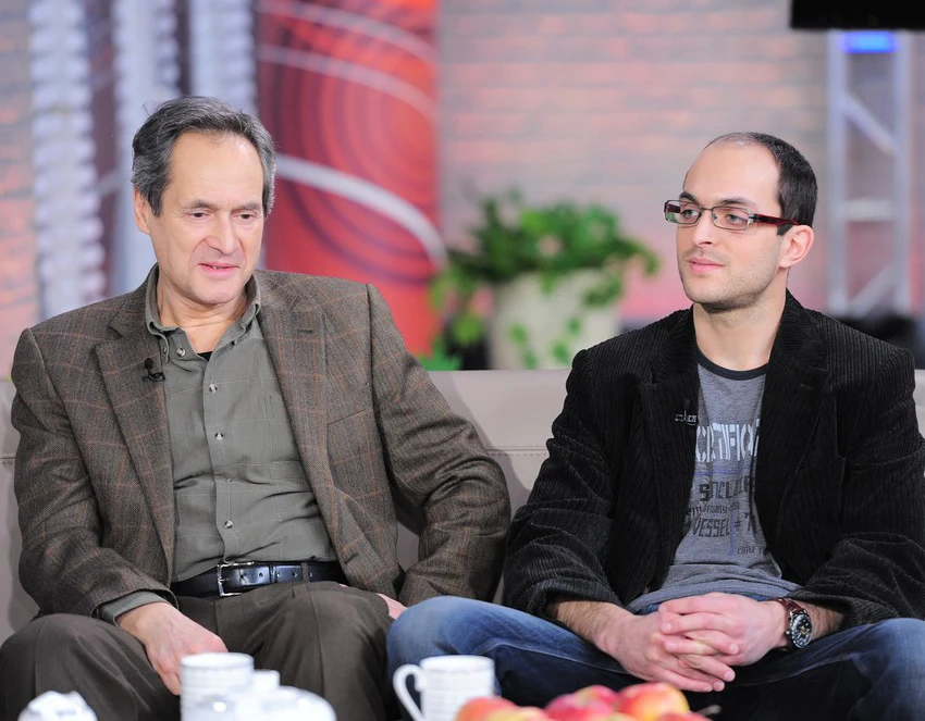 Jerzy Zelnik z synem Mateuszem w "Dzień dobry TVN", 2011 r. Jerzy Zelnik z synem Mateuszem w "Dzień dobry TVN", 2011 r.