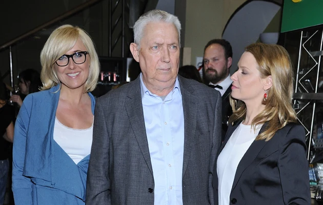 Agata Młynarska z ojcem Wojciechem i siostrą Pauliną Agata Młynarska z ojcem Wojciechem i siostrą Pauliną