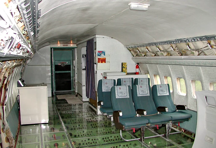Wnętrze domu zrobionego z Boeinga 727-200 Wnętrze domu zrobionego z Boeinga 727-200