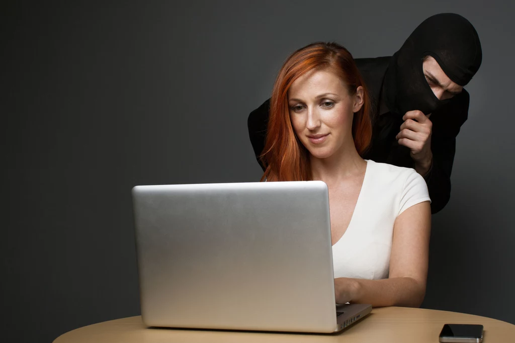 Nie wystarczy ukraść naszych pieniędzy w internecie - trzeba jeszcze znaleźćsposób, aby je "wyprać" Nie wystarczy ukraść naszych pieniędzy w internecie - trzeba jeszcze znaleźćsposób, aby je "wyprać"