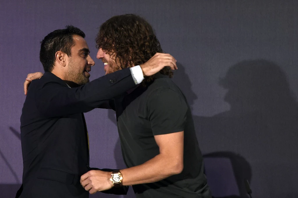Carles Puyol na specjalnie zosrganizowanej konferencji prasowej poinformował oficjalnie, że żegna się z FC Barcelona i kończy karierę piłkarską Carles Puyol na specjalnie zosrganizowanej konferencji prasowej poinformował oficjalnie, że żegna się z FC Barcelona i kończy karierę piłkarską