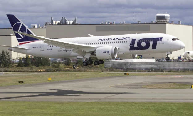 Boeing 787 Dreamliner jest jednym z najnowocześniejszych i najbezpieczniejszych samolotów pasażerskich 