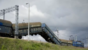 Wykolejony pociąg w Legnicy